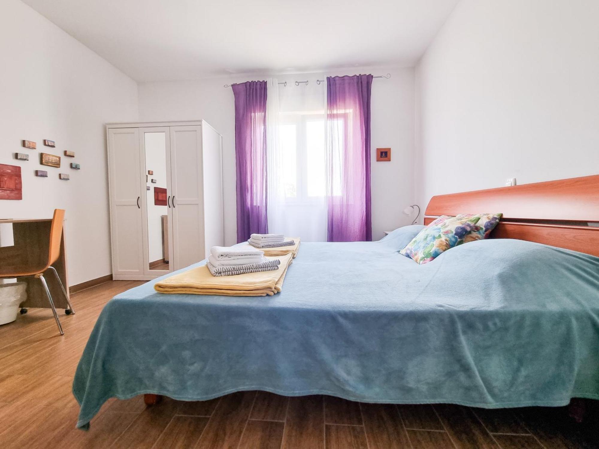 Apartments & Room Danijel Pinezići Eksteriør bilde