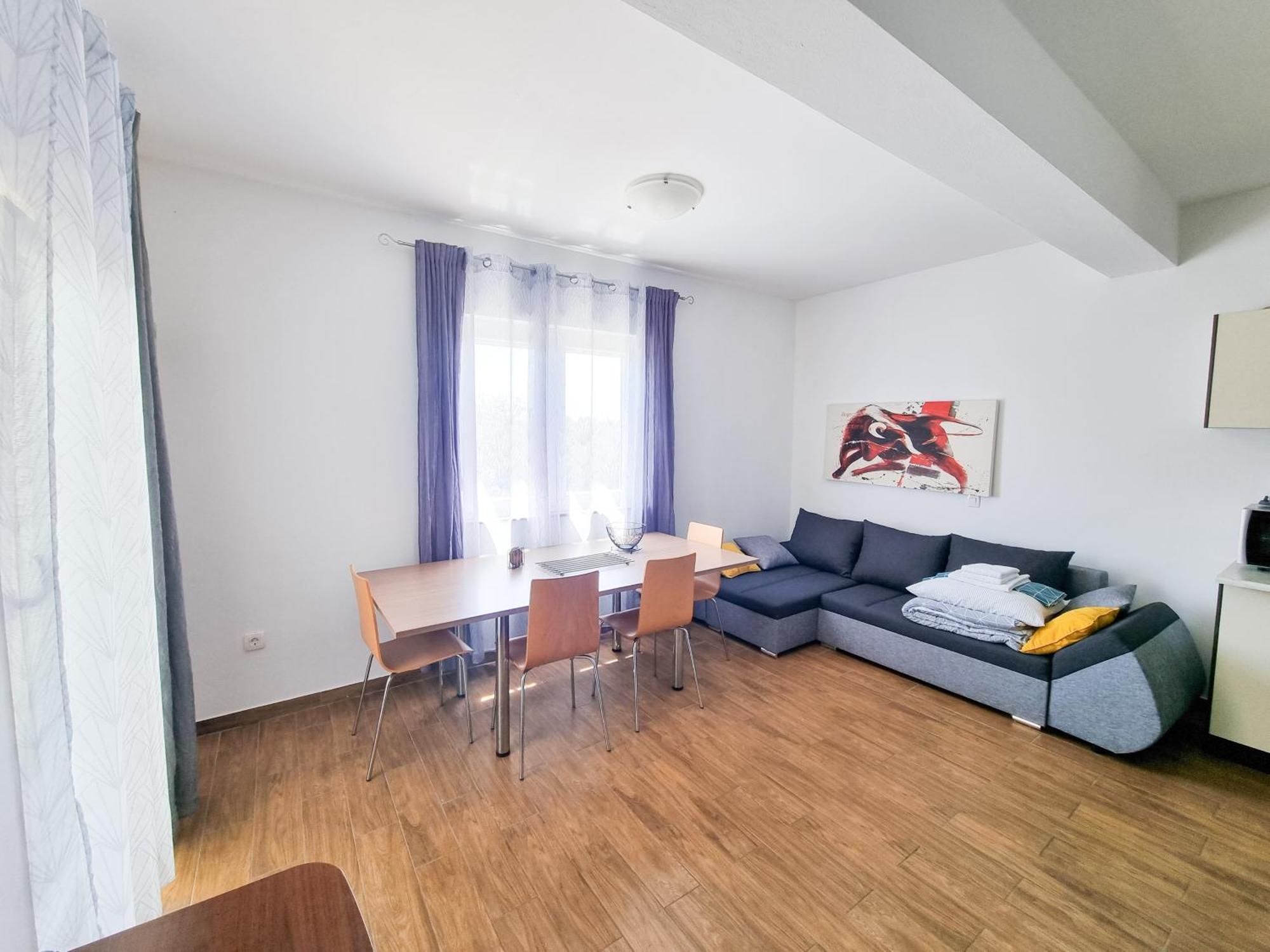 Apartments & Room Danijel Pinezići Eksteriør bilde